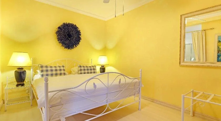 Apricot Gardens Guesthouse