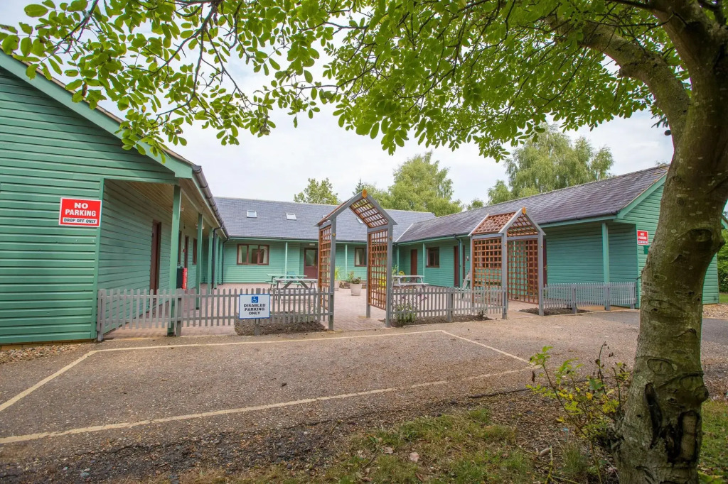 Lakeside Lodge Golf and Country Club