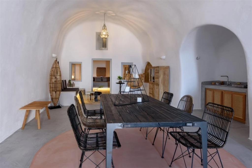 Senses Luxury Houses