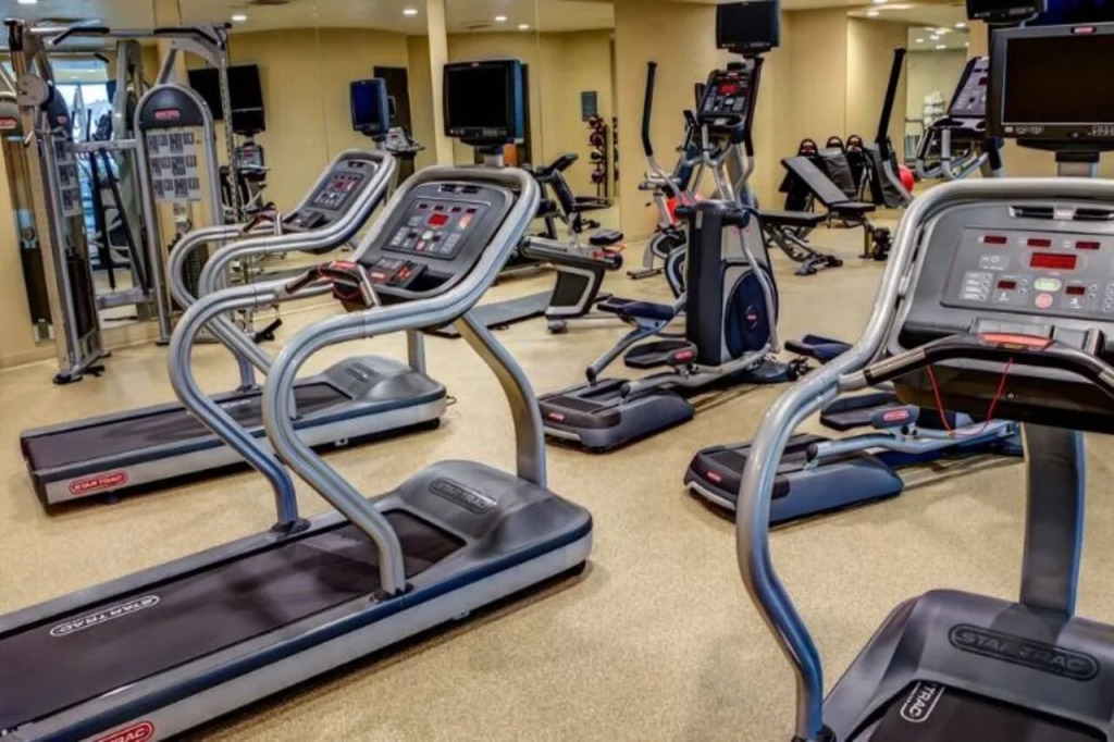 DoubleTree by Hilton West Fargo Sanford Medical Center Area