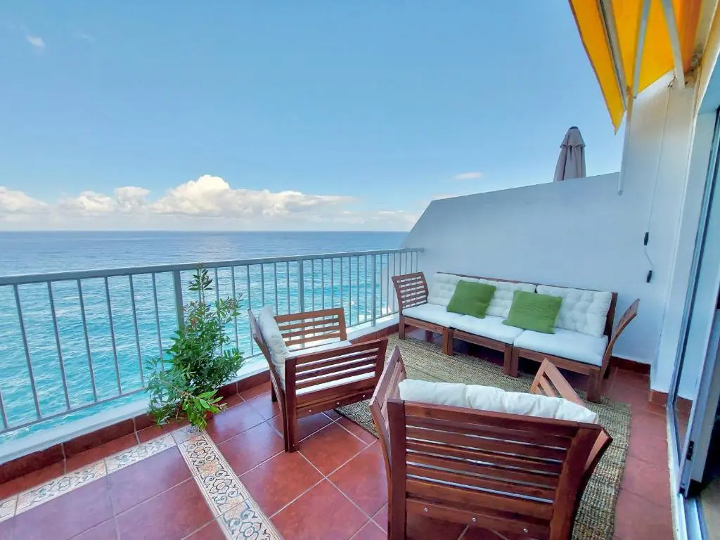 Seaview Terrace Studio by TOR