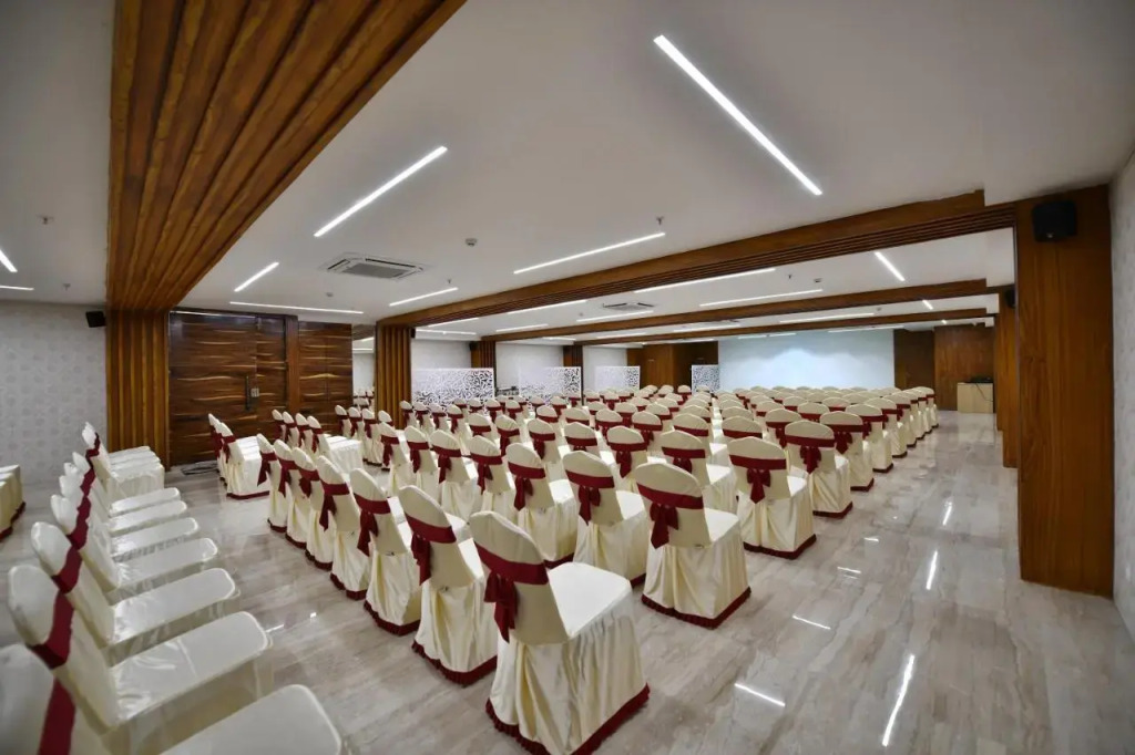 Hotel Urban Delight Managed By CannyChoice
