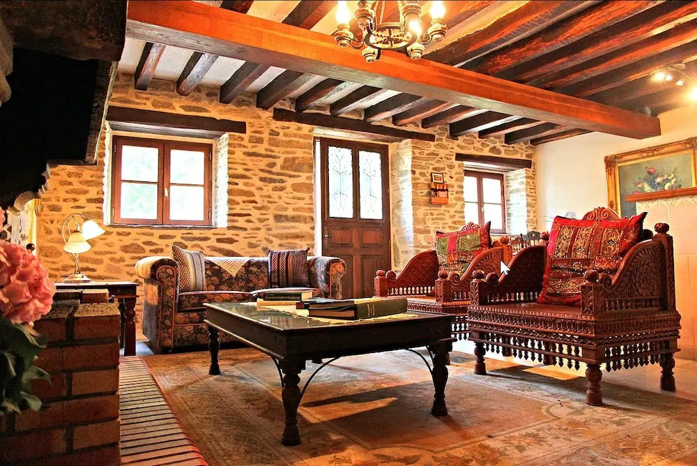 Chateau Le Mur