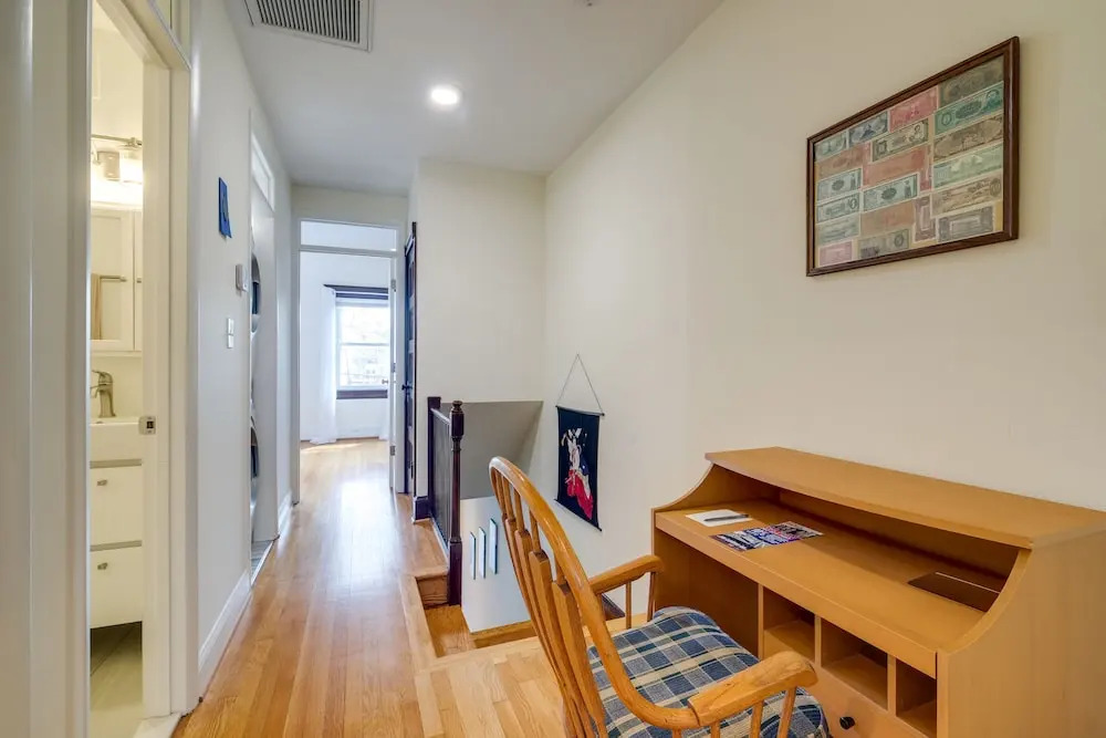 Washington, DC Townhome w/ Deck + Gas Grill