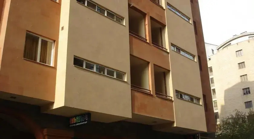 Apartment on Aram Street
