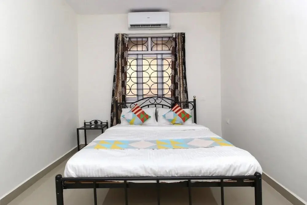 Kamal Kunj by OYO Rooms