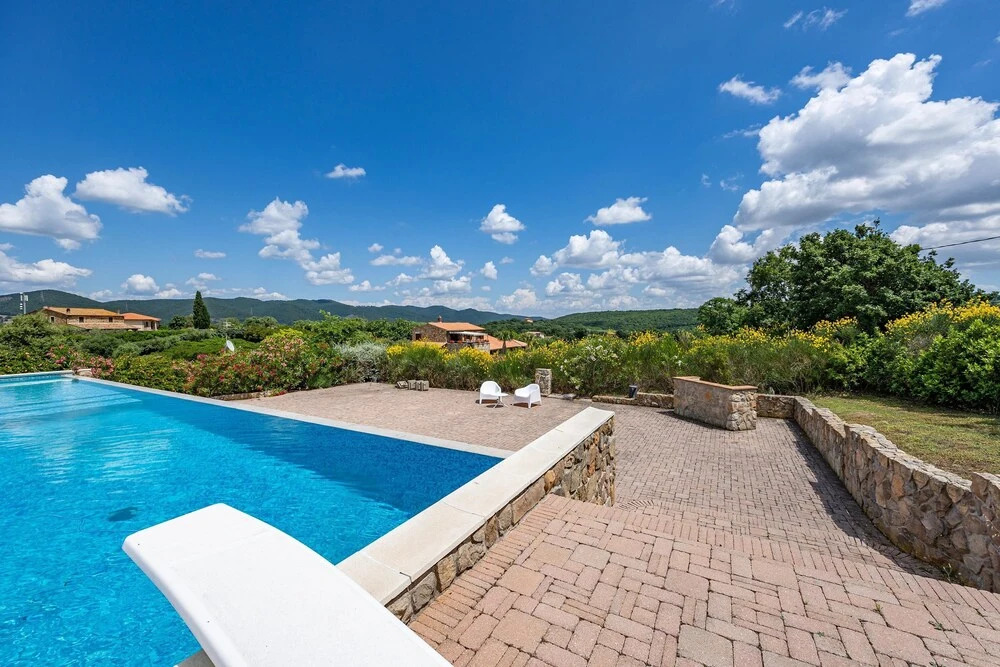 Pool Villa Angela Whirlpool