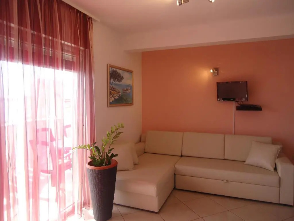 Villa Queen