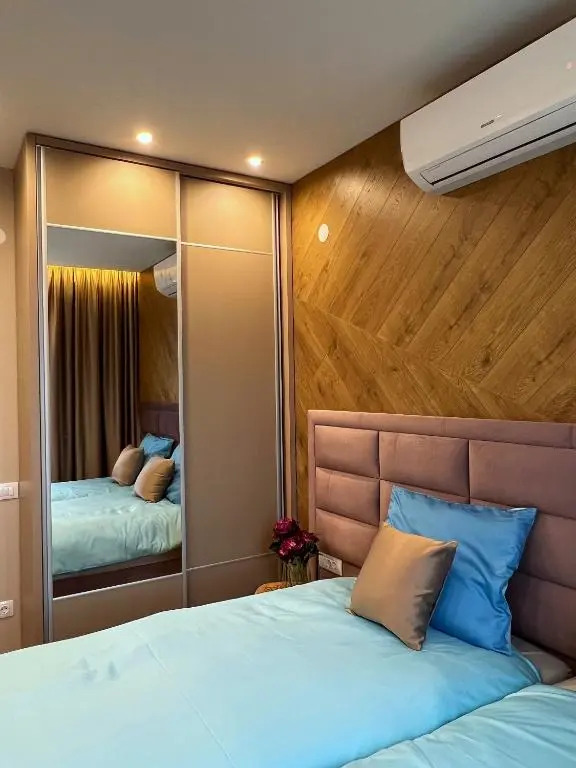 XIO Apartments