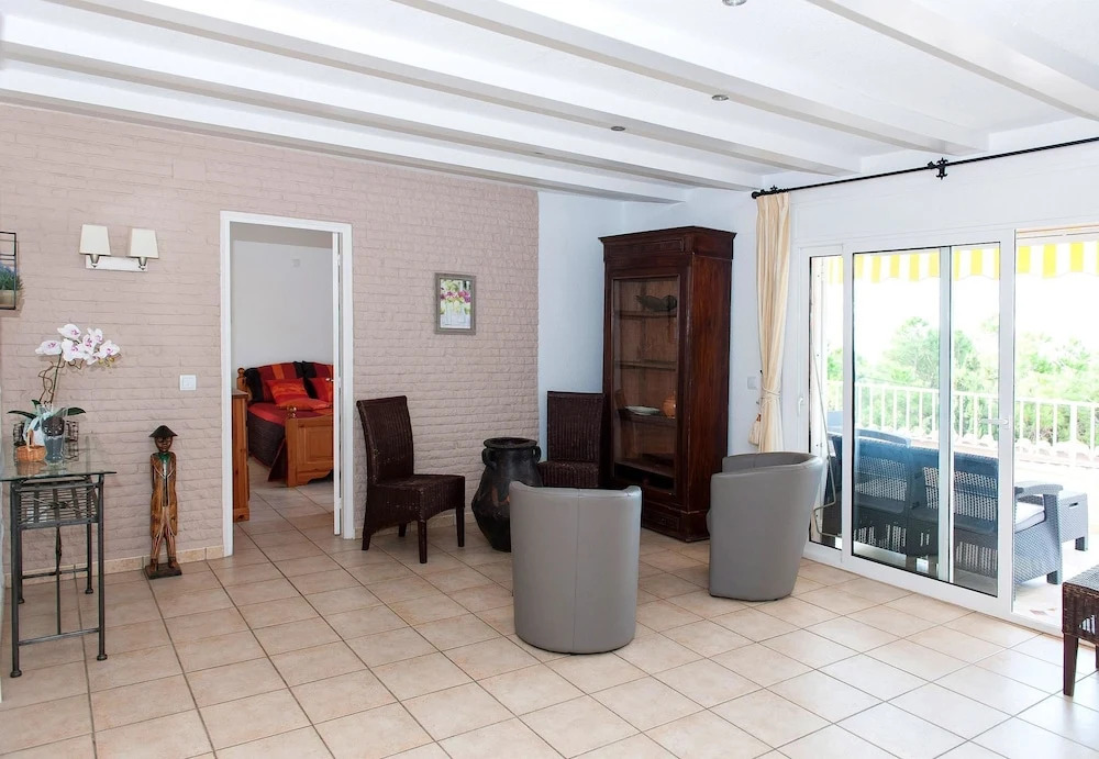 Villa With 5 Bedrooms in El Mas Fumats, With Private Pool, Enclosed Ga