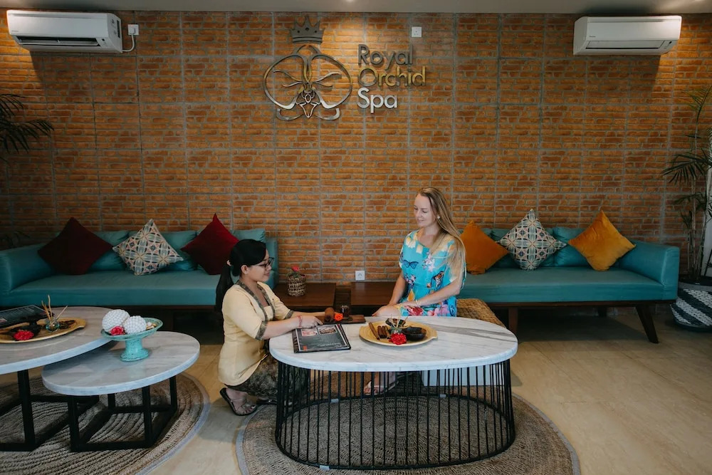 Royal Orchid Lodge