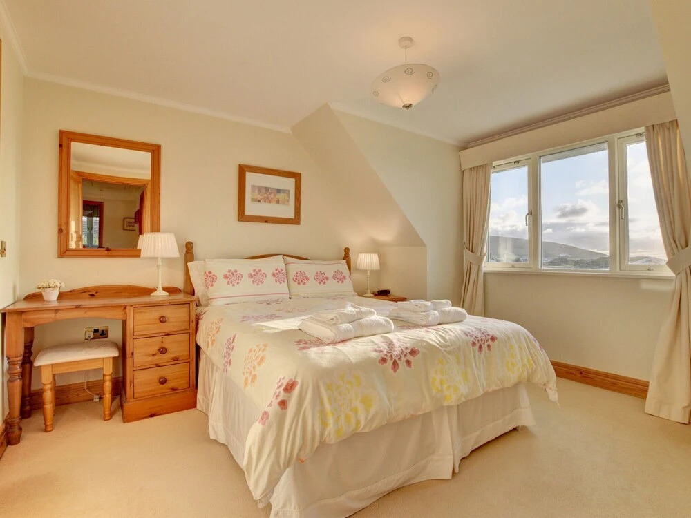 Spacious Holiday Home in Croyde near Sea