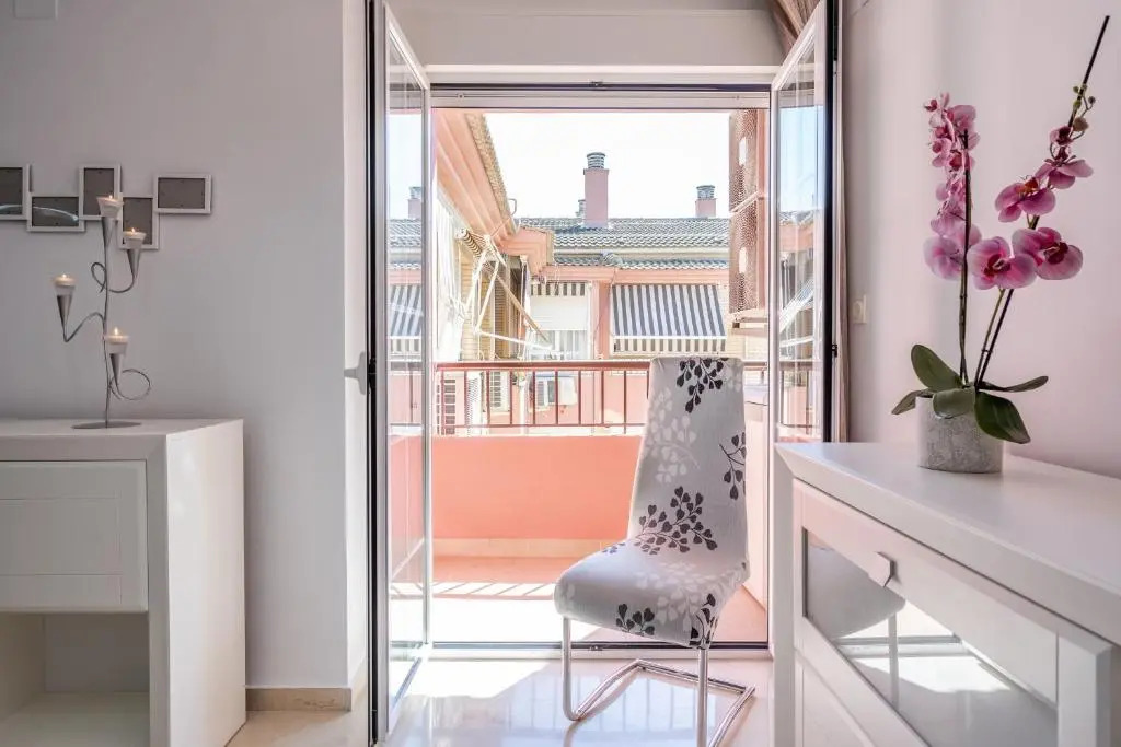 Pianista Apartment Granada by A3Rentals