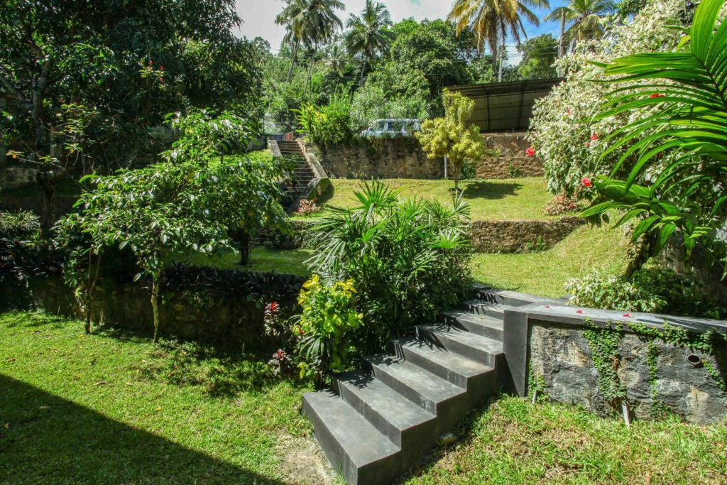 12 B 1/1, Lewella Rd, Kandy