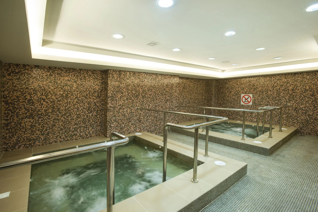 Crowne Plaza Riyadh - RDC Hotel & Convention by IHG