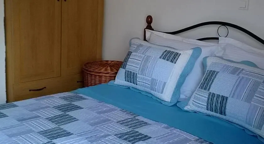 Alexandros Suites