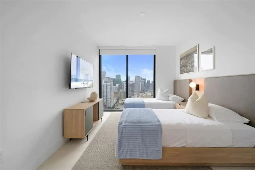Apartment 3br-3 BTH - Gym Pool
