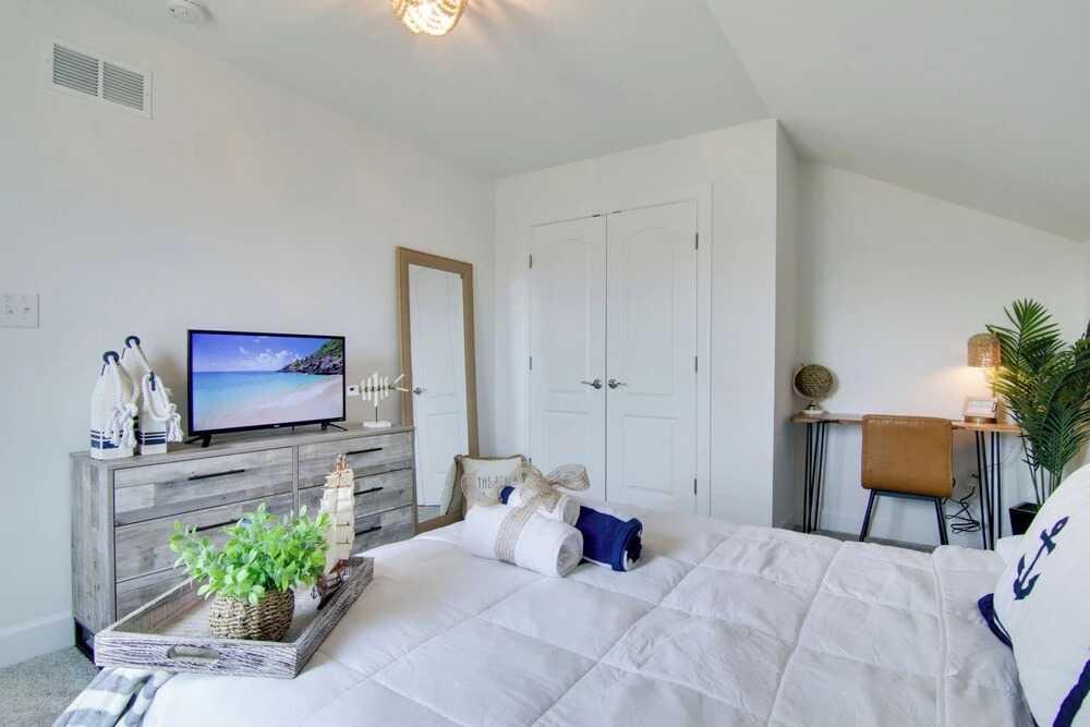 Ocean View Home w/ Beach Shuttle, 5 Mi to Coast!