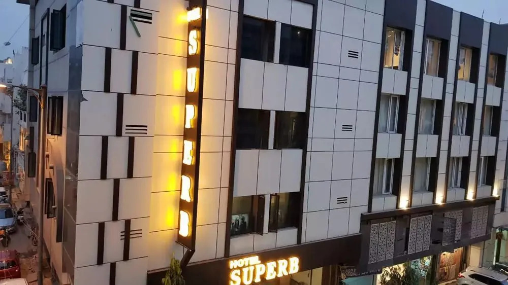 Hotel Superb Just Near New Delhi Railway Station & Connaught Place