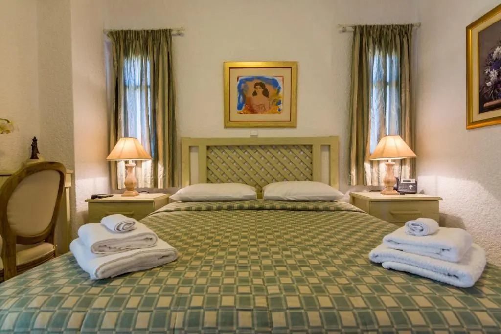 Elaia Villas