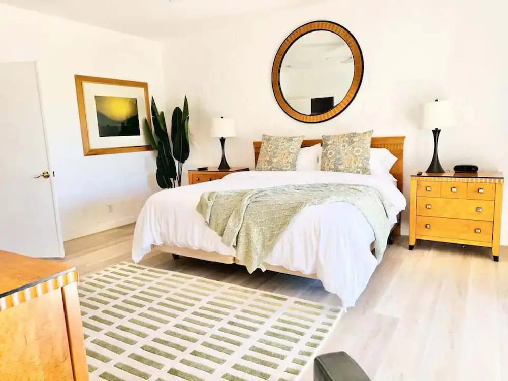 Fairway-view 3 Bedroom Condo in Palm Desert