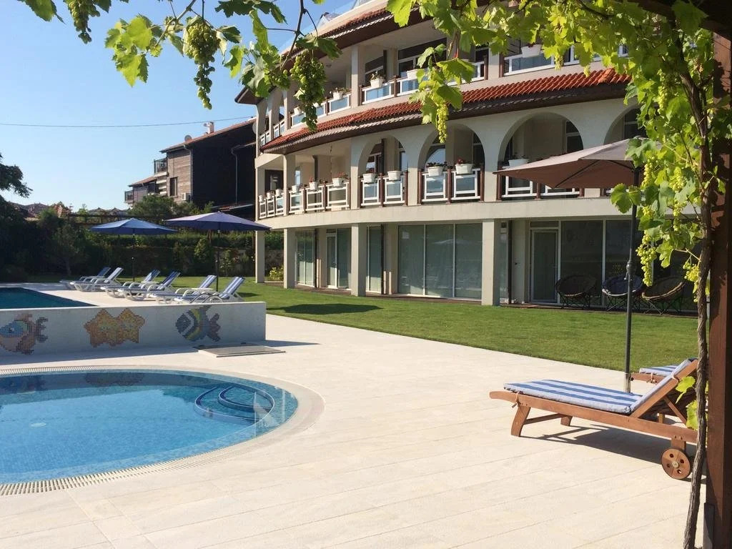 Apolonia Apartments - Boutique Family Residence