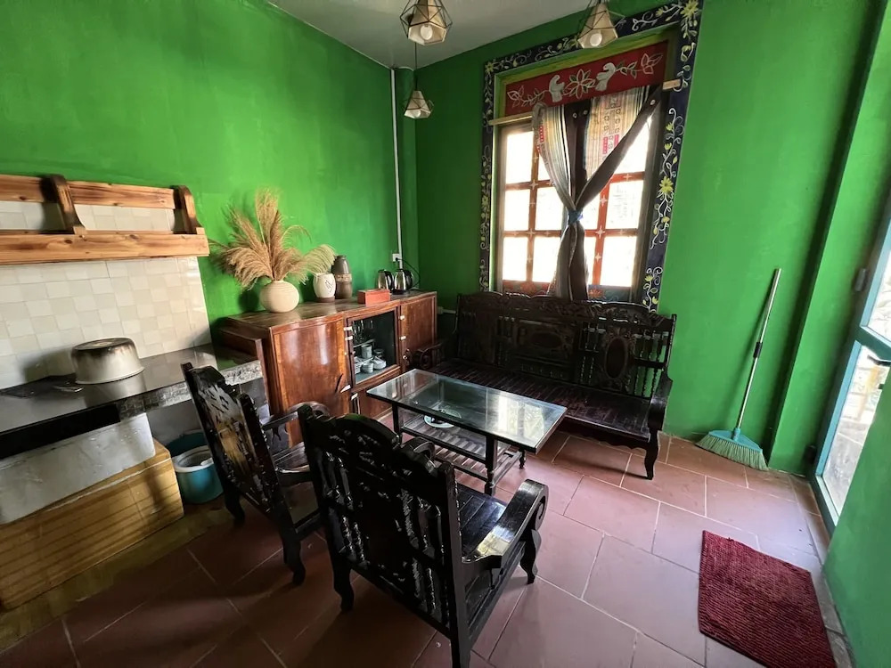 Saigonese Trekking House