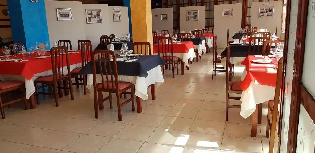 HOSTAL La MARAVILLOSA DE VALDERAS