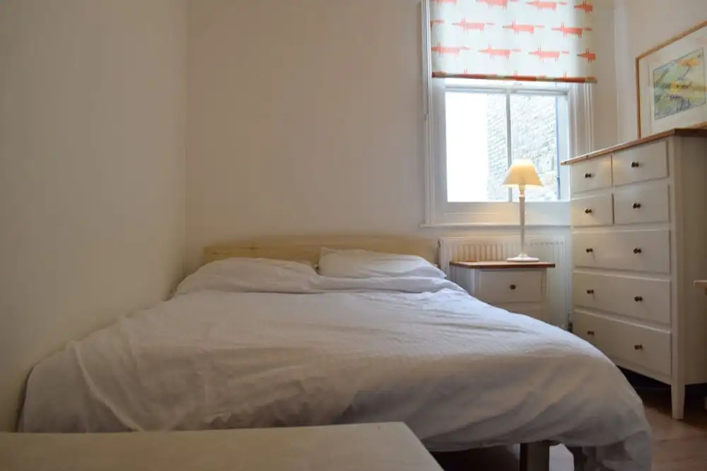 Victorian Flat In Homerton
