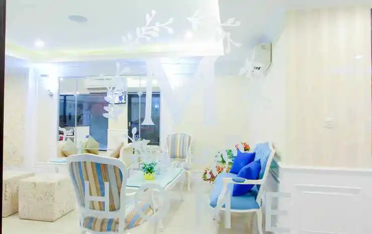 M Home