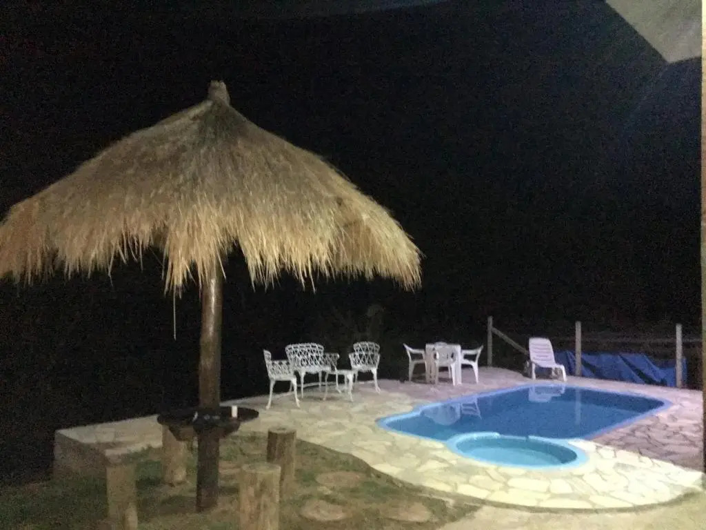 Chácara 4 quartos com piscina