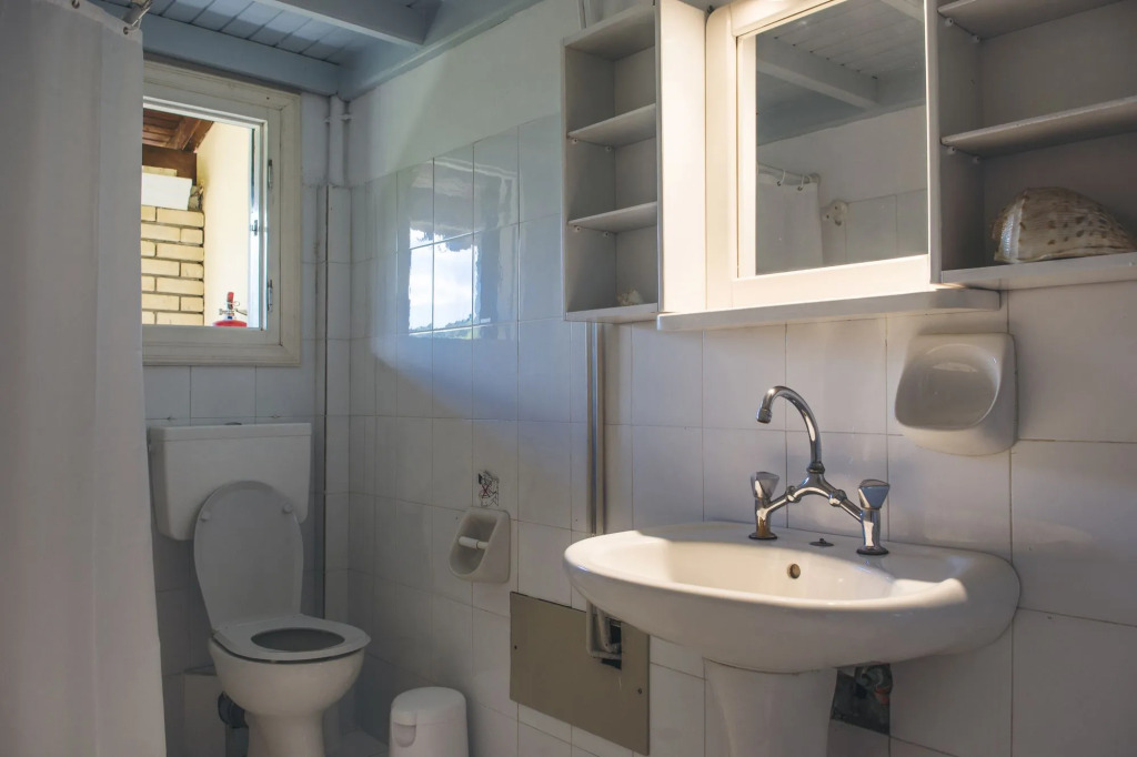 Potamos Apartments