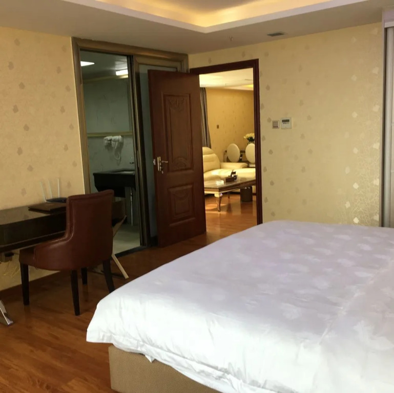 The Legend HOME Service Apartment