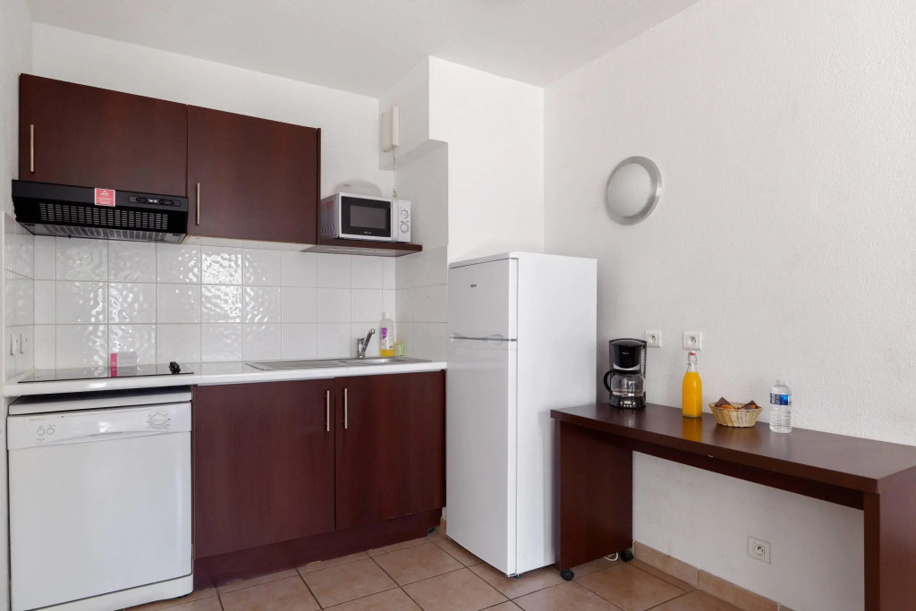 Comfort Aparthotel Six-Fours