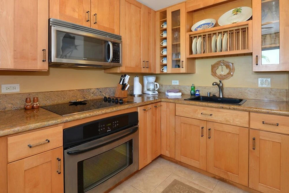 Hale Ono Loa #119 2 Bedrooms 2 Bathrooms Condo by Redawning