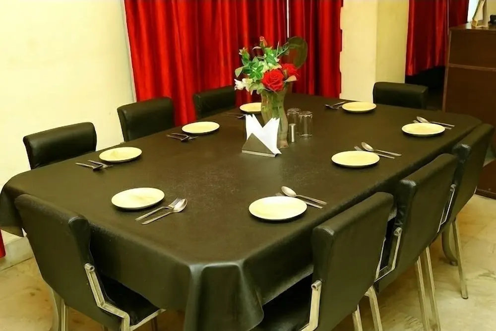 Hotel Holideiinn