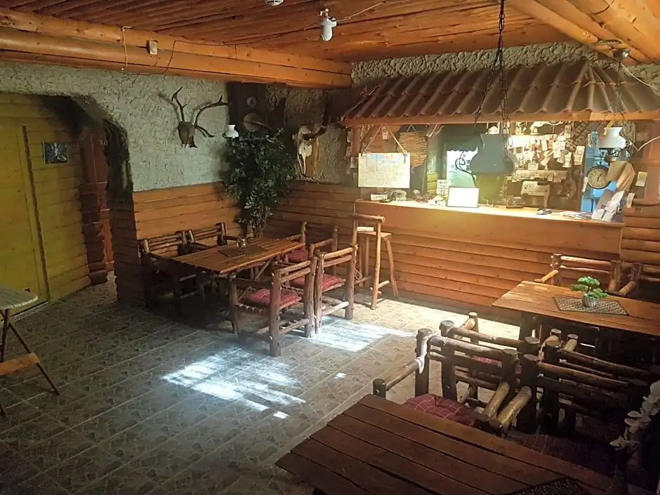 Hostel P33
