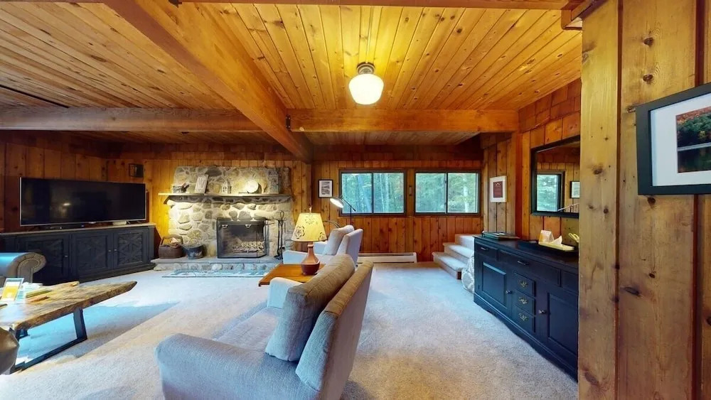 Treehouse Home Brought to you by GetAway Vacations