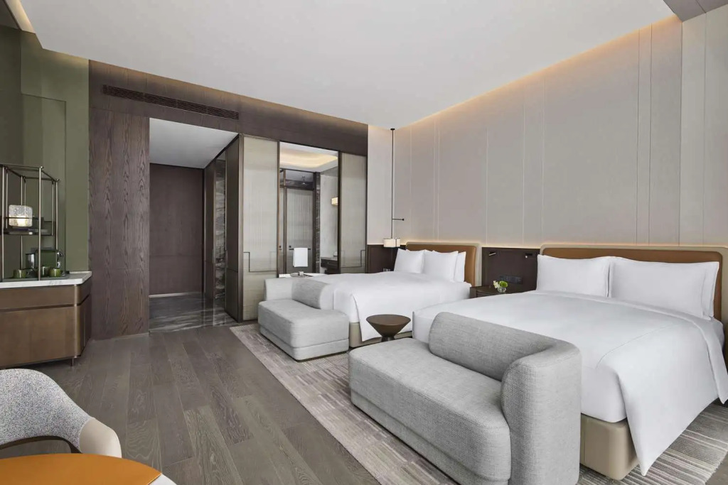 Conrad Chongqing