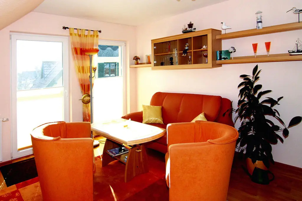 Apartment in Dierhagen with balcony