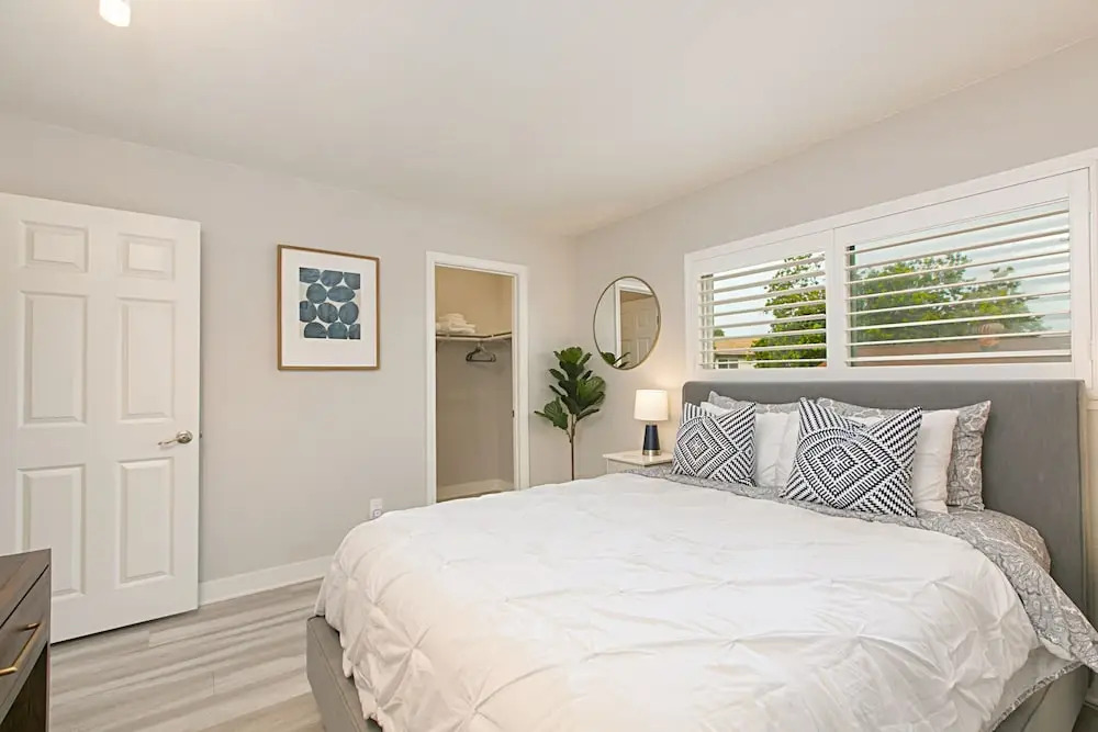 San Diego Oasis W/ Private Pool, Spa, & Pool Table Home