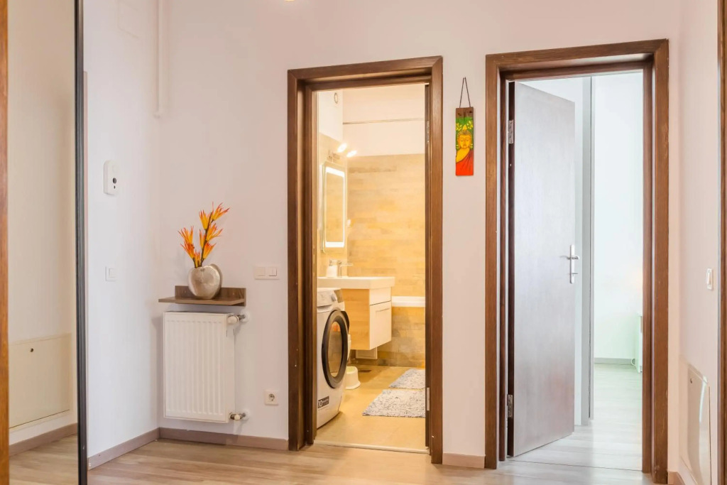 Lovely apartment with view and free parking