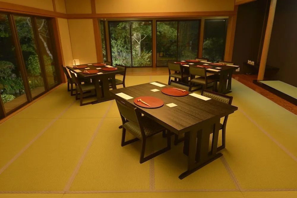 Atami Keienn