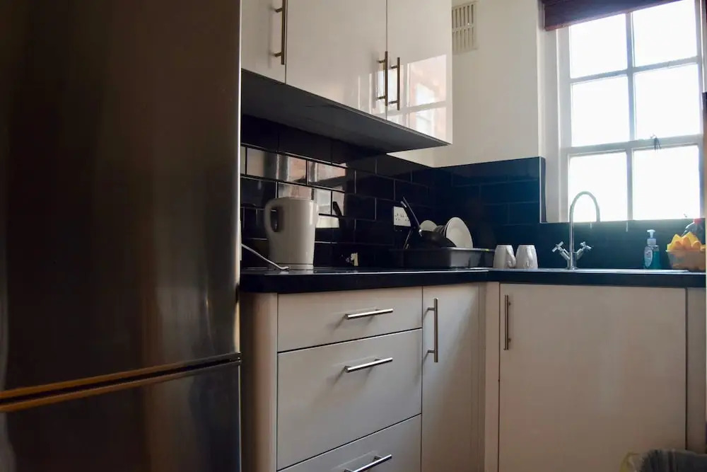 2 Bedroom Apartment Close To Hyde Park