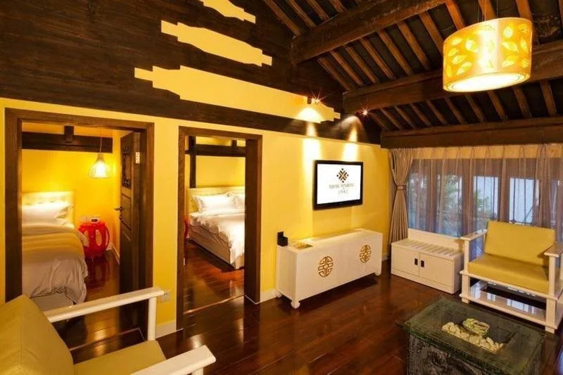 Lijiang Yibang Residence