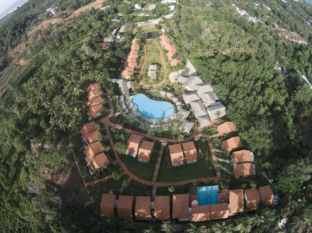 Daisy Resort
