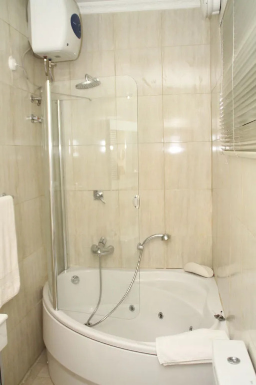 Bec Suites