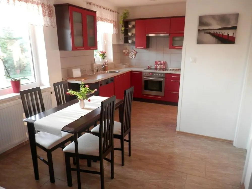 Apartment Boroví
