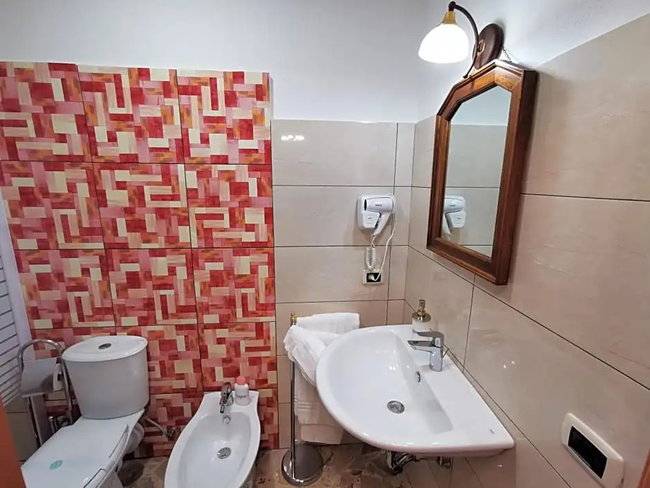KASEVÌ Relais