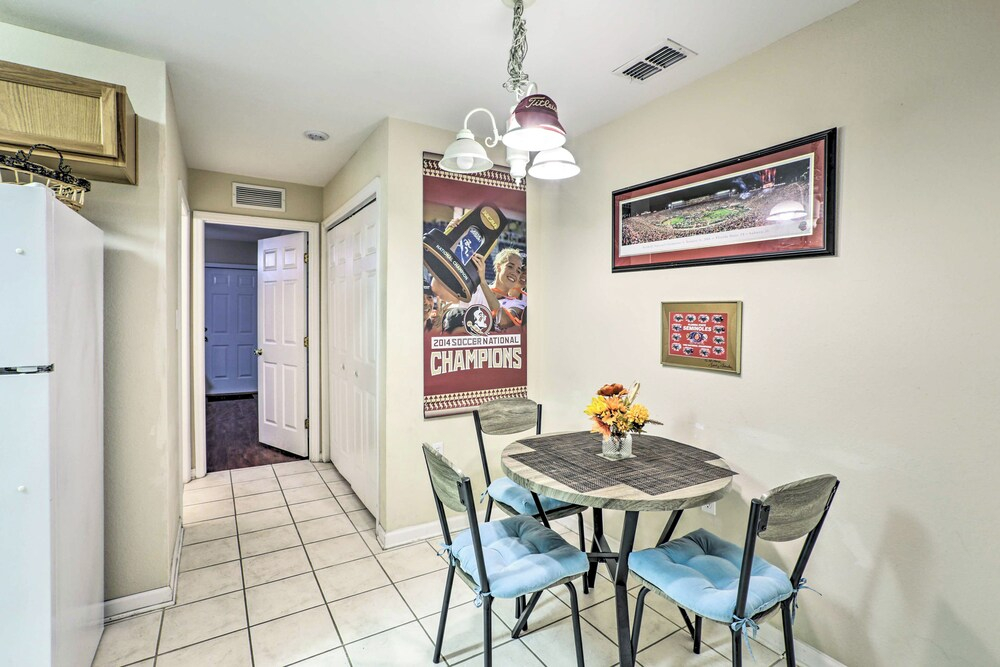 Tallahassee Townhome 4 Mi to College Town
